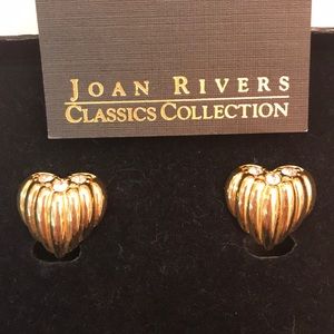 Joan Rivers clip earrings